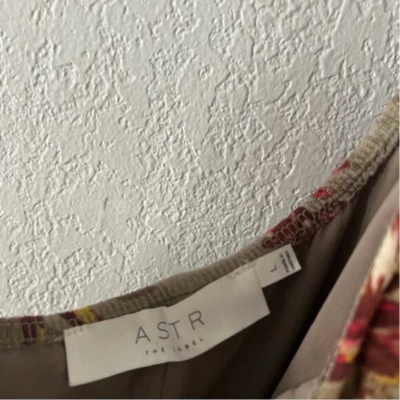 ASTR Floral Print One Shoulder Ruffle Mini Dress - Picture 4 of 4